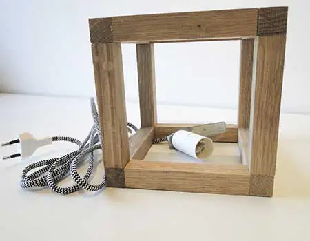 Wie baut man Würfel-Lampe? Wie baut man Würfel-Lampe?