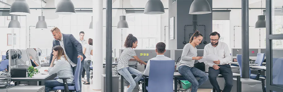 Direkte Beleuchtung B&uuml;ro