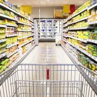 Beleuchtung der Supermarktgänge mit LED Beleuchtung der Supermarktgänge mit LED